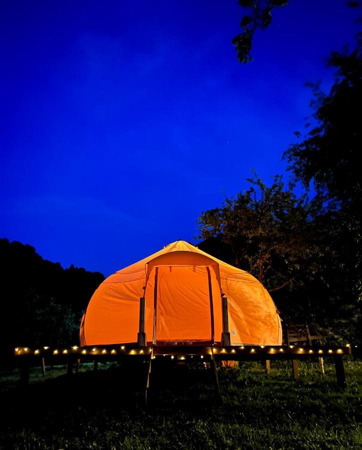 Flore'S Garden Glamping บราน ภายนอก รูปภาพ